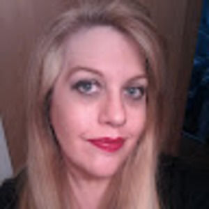 Meet your Posher, Suzanne